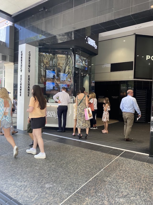 The 5 Best Places for Currency Exchange in Brisbane for 2023